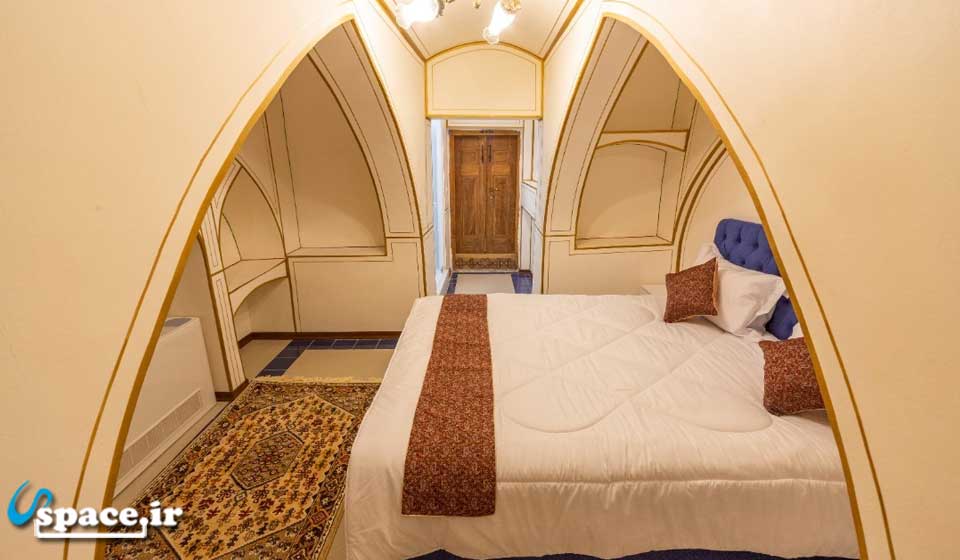 نمای داخلی اتاق سهروردی - بوتیک هتل کاخ سرهنگ - اصفهان