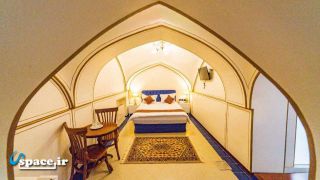 نمای داخلی اتاق نظامی - بوتیک هتل کاخ سرهنگ - اصفهان